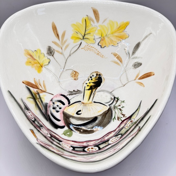 Vintage Mancioli Italian pottery footed bowl with 3 matching small bowls. - Picture 2 of 11